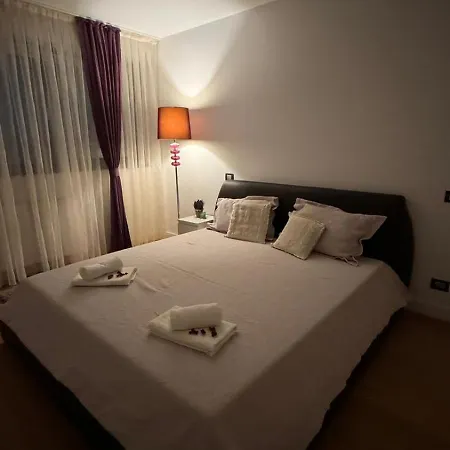 Cortina Apartment
